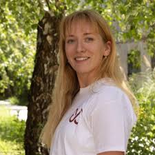 Portrait de Cynthia Gres, Responsable Opérationnelle du groupe Evotech
